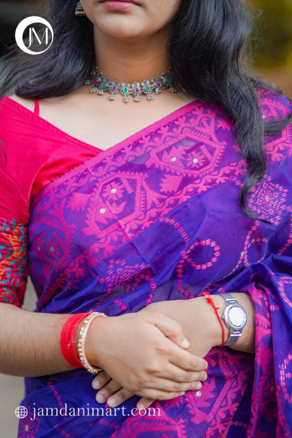 100 Count Jamdani – The Pinnacle of Elegance - Image 3